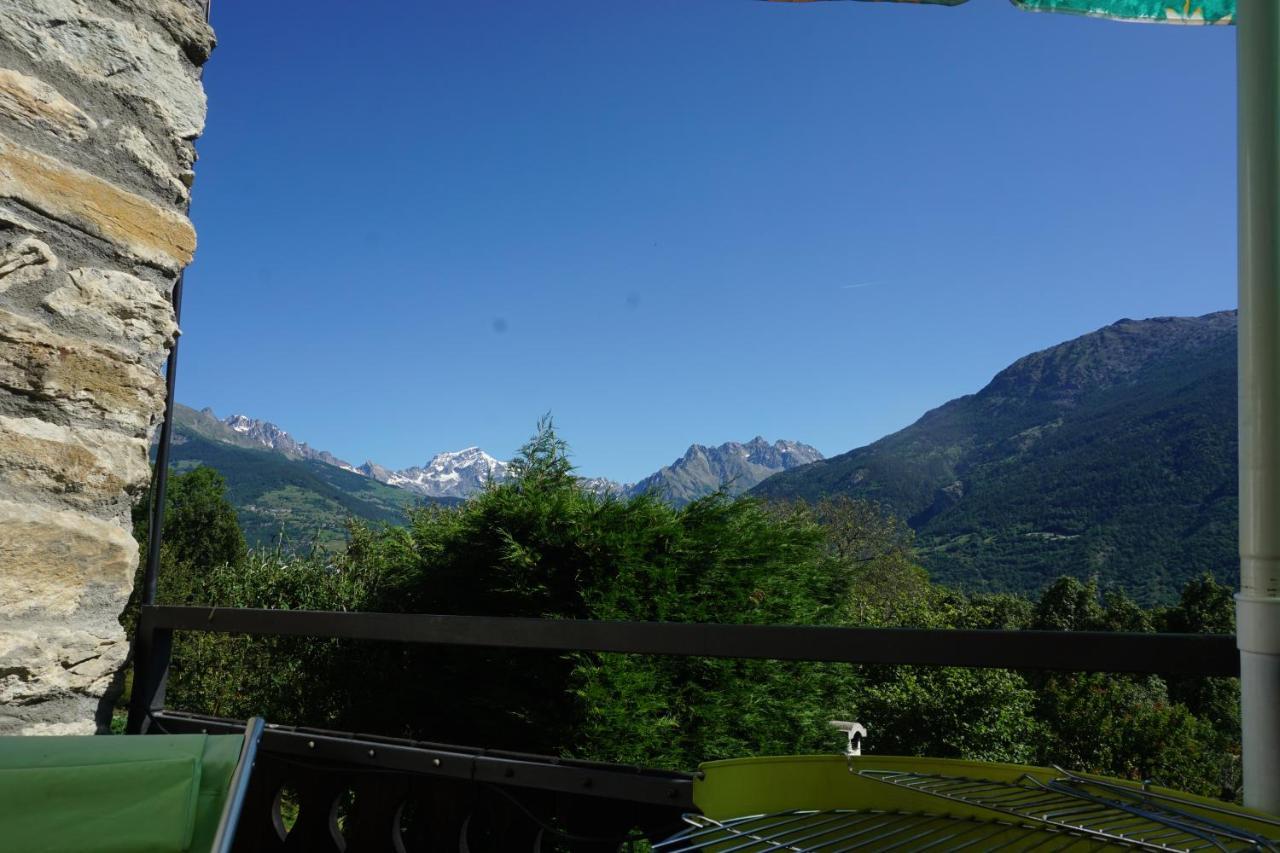 Maison Mey - Cir Vda Gignod 008 Aosta Esterno foto